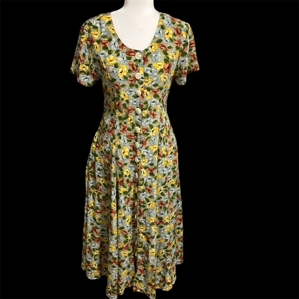 Stunning Silk Vintage Floral Dress